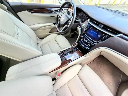 2013 Cadillac XTS Luxury