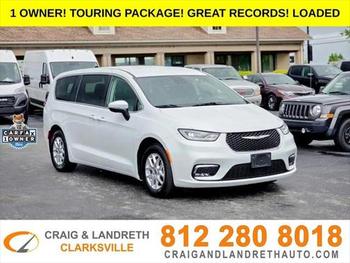 2023 Chrysler Pacifica Touring L