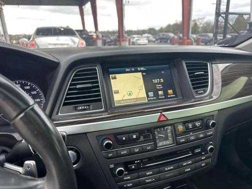 Santiago Silver 2015 Hyundai Genesis 3.8