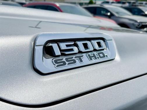 Billet Silver Metallic Clearcoat 2025 RAM 1500 Limited