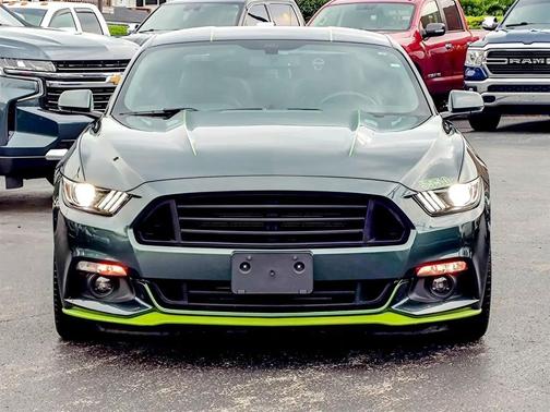 2015 Ford Mustang EcoBoost Premium