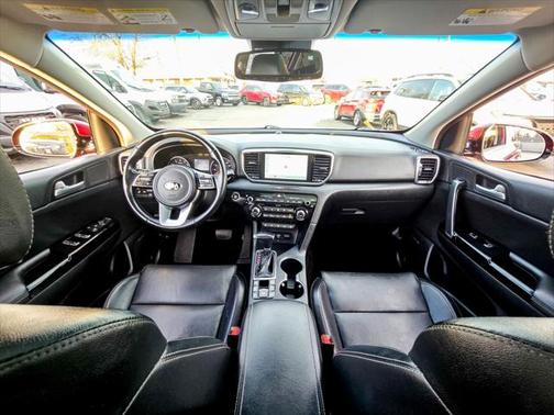 2022 Kia Sportage EX