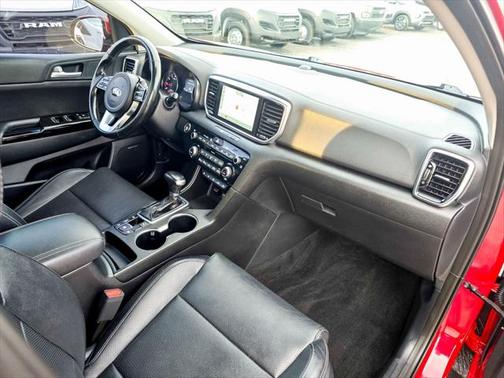 2022 Kia Sportage EX