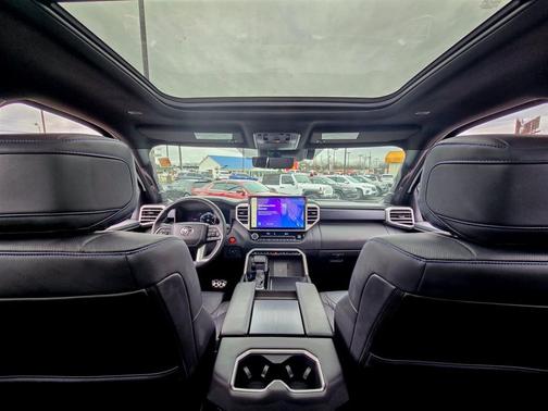 2025 Toyota Tundra Platinum