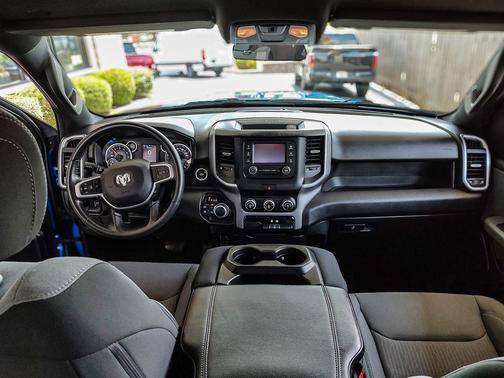 2022 RAM 1500 Big Horn/Lone Star