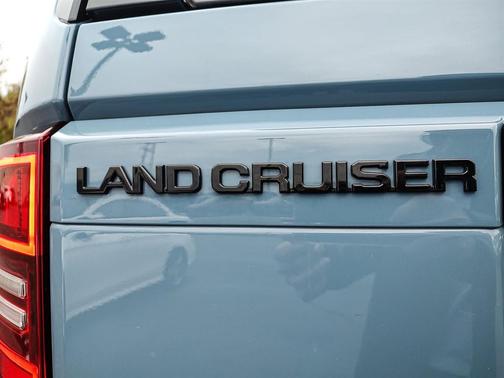 2025 Toyota Land Cruiser Base