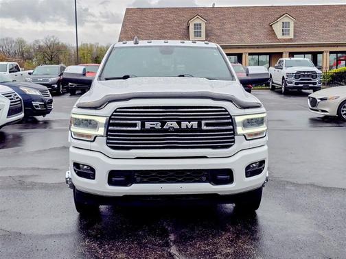 2021 RAM 3500 Laramie Crew Cab 4x4 8' Box