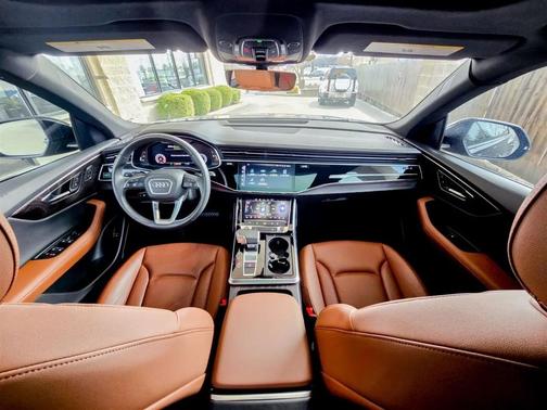 2023 Audi Q8 55 Premium Plus