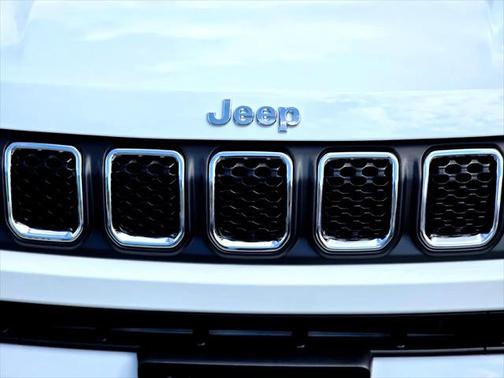 2023 Jeep Compass Sport