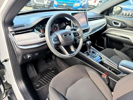 2023 Jeep Compass Sport