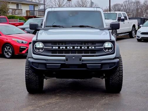 2021 Ford Bronco Base