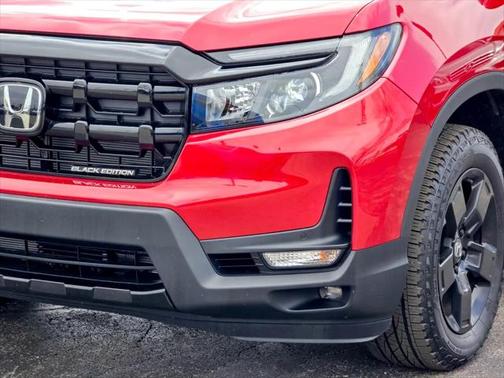 2025 Honda Ridgeline Black