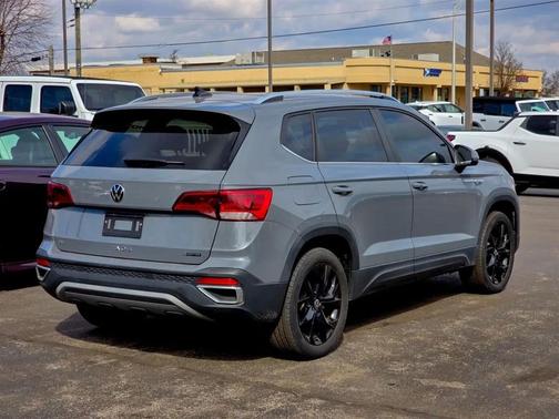 2022 Volkswagen Taos 1.5T SE