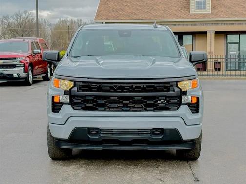 Sterling Gray Metallic 2024 Chevrolet Silverado 1500 Custom