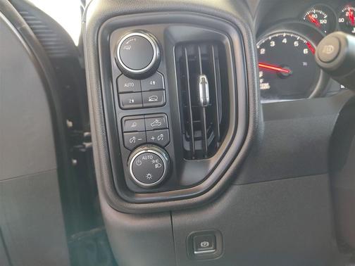 2022 Chevrolet Silverado 1500 WT