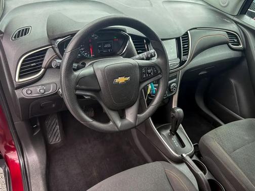 Crimson Metallic 2017 Chevrolet Trax LS