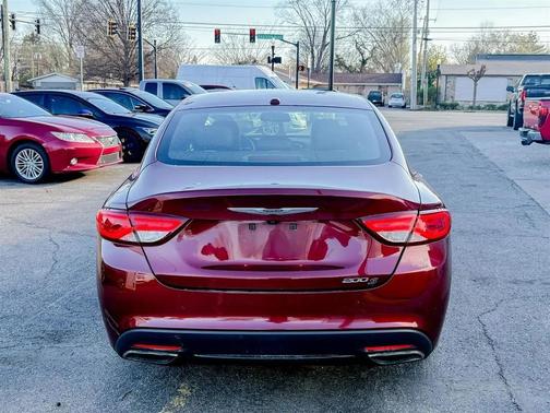 Velvet Red Pearlcoat 2016 Chrysler 200 S