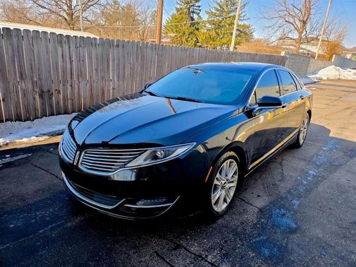 2016 Lincoln MKZ Base