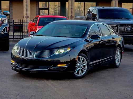 2016 Lincoln MKZ Base