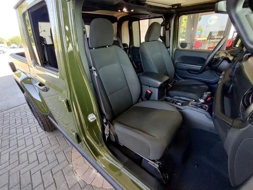 2022 Jeep Gladiator Willys 4x4