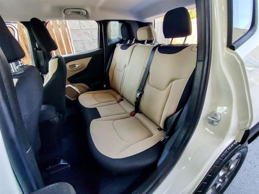 2016 Jeep Renegade Sport