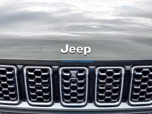 2023 Jeep Grand Cherokee L Summit