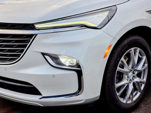 2022 Buick Enclave FWD Essence
