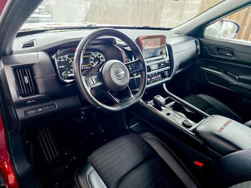 2023 Nissan Pathfinder Rock Creek 4WD