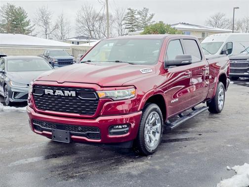 2025 RAM 1500 Big Horn/Lone Star
