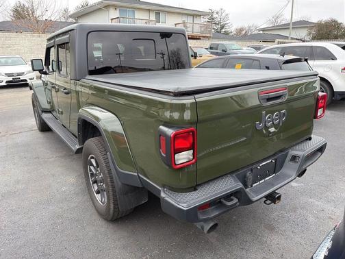 2021 Jeep Gladiator Overland