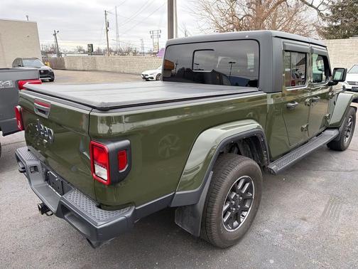 2021 Jeep Gladiator Overland
