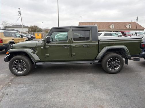 2021 Jeep Gladiator Overland