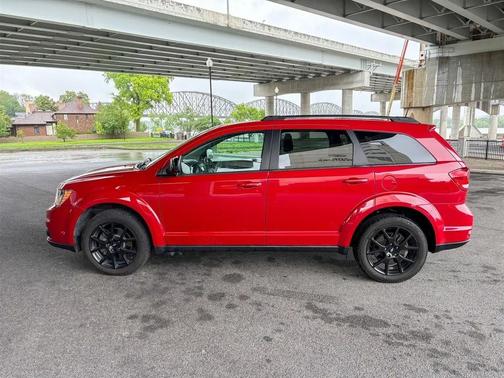 Redline 2 Coat Pearl 2019 Dodge Journey GT