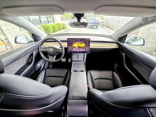 2022 Tesla Model Y Performance Dual Motor All-Wheel Drive
