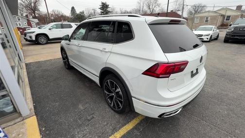 2024 Volkswagen Tiguan 2.0T SEL R-Line 4MOTION