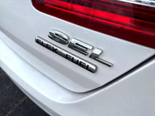 2018 Ford Taurus SEL