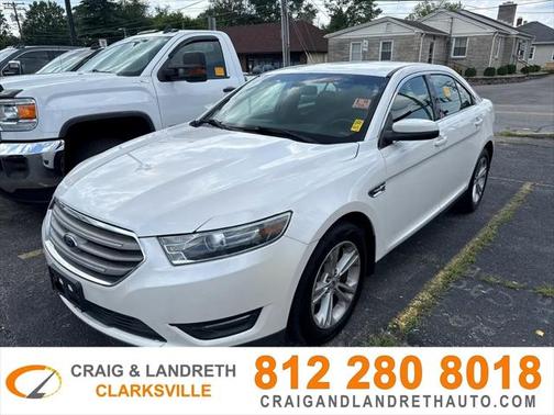 2018 Ford Taurus SEL