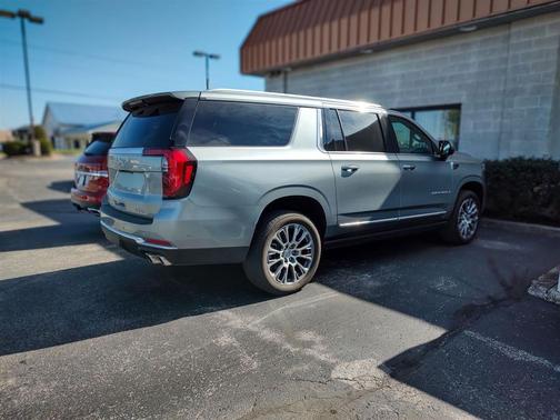 2025 GMC Yukon XL Denali