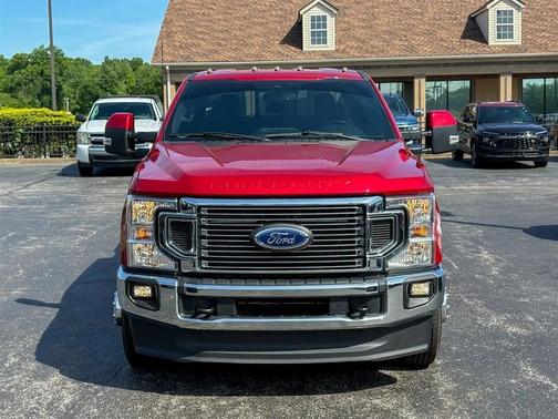 Rapid Red Metallic Tinted Clearcoat 2022 Ford F-350 Lariat