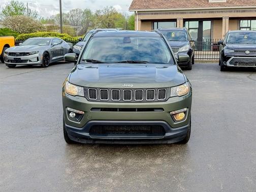 Olive Green Pearlcoat 2018 Jeep Compass Latitude
