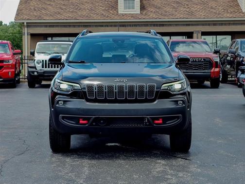 2022 Jeep Cherokee Trailhawk