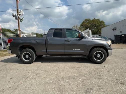 2011 Toyota Tundra Grade