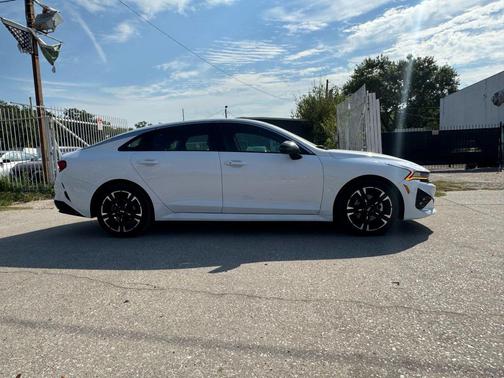 2021 Kia K5 GT-Line Sedan 4D