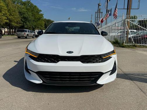 2021 Kia K5 GT-Line Sedan 4D
