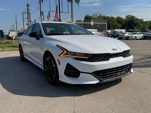 2021 Kia K5 GT-Line Sedan 4D