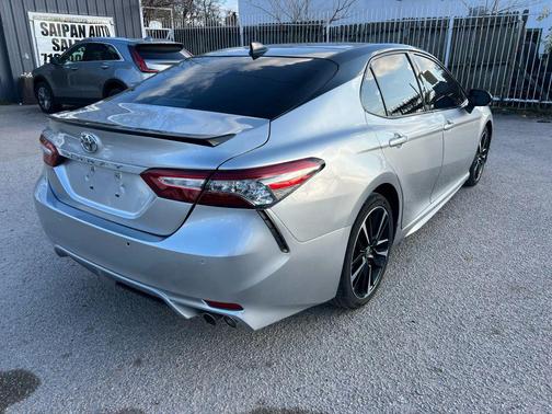 2020 Toyota Camry XSE