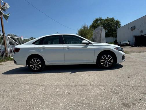 2024 Volkswagen Jetta 1.5T S