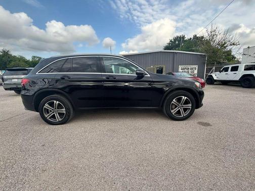 2019 Mercedes-Benz GLC 300 Base