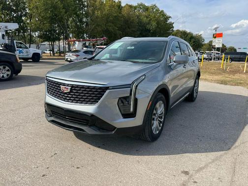 2024 Cadillac XT4 Sport
