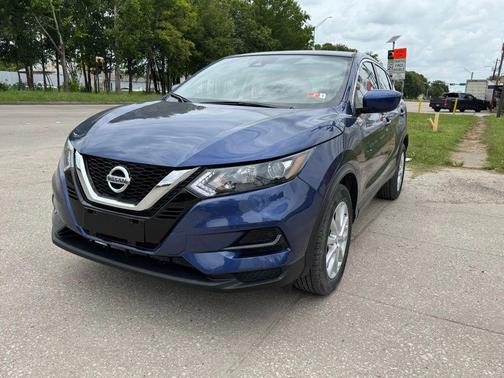 2022 Nissan Rogue Sport S